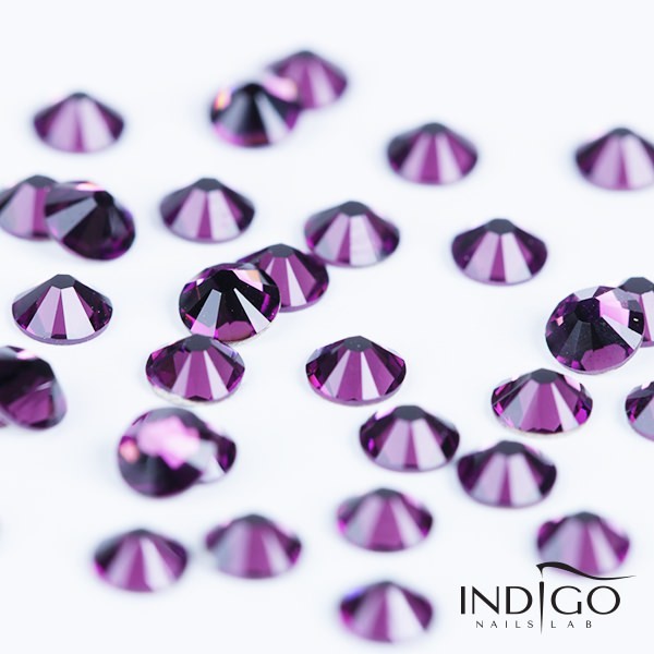 Swarovski Kristály - Amethyst 50 db közepes (SS7)